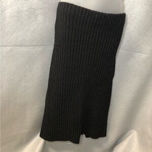 St John black knit long skirt Large Excellent condition